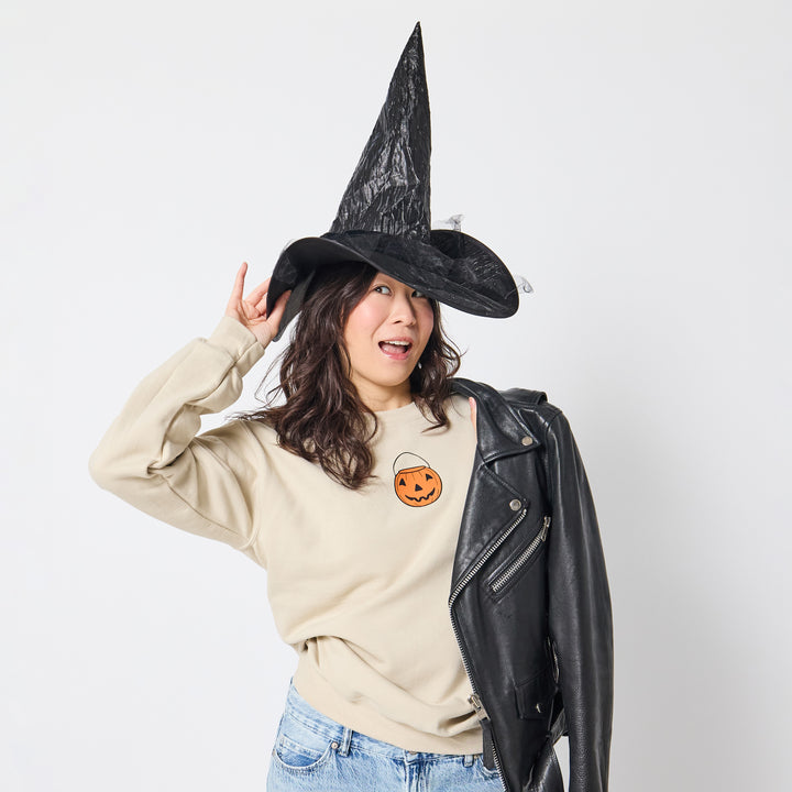 Retrokid Originals Trick R Treat Crewneck - Sand