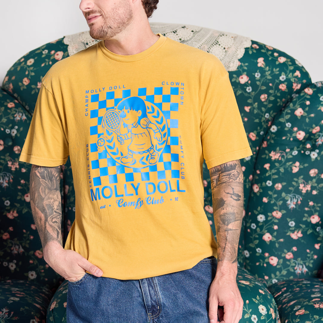 Big Comfy Couch Comfy Club T-shirt - Vintage Mustard