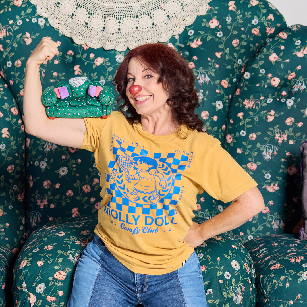 Big Comfy Couch Comfy Club T-shirt - Vintage Mustard